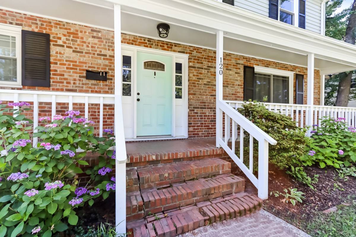 House for rent at 120 Kohler Crescent, Newport News, VA 23606