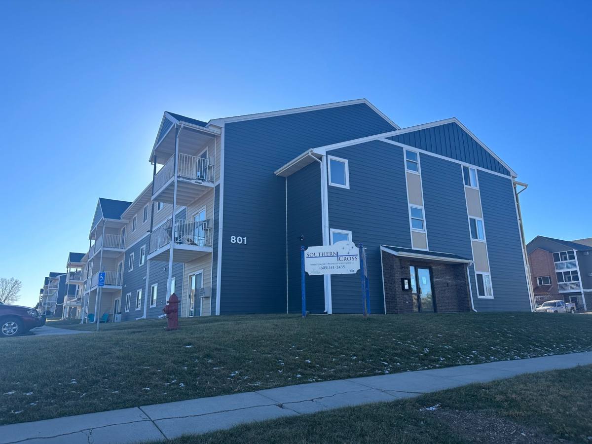 Apartment for rent at 809 E Minnesota St, Rapid City, SD 57701