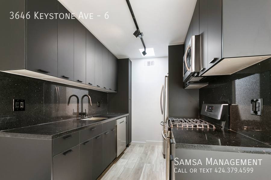 Apartment for rent at 3646 Keystone Ave #6, Los Angeles, CA 90034