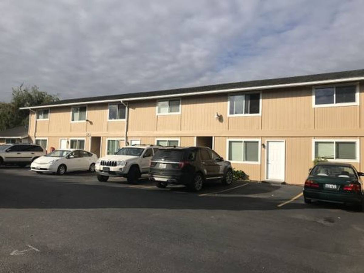 Apartment for rent at 325 N 21st St, Mount Vernon, WA 98273