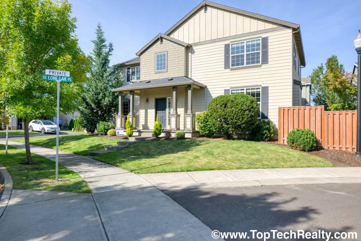 House for rent at 3396 SE Meadowview Way, Hillsboro, OR 97123
