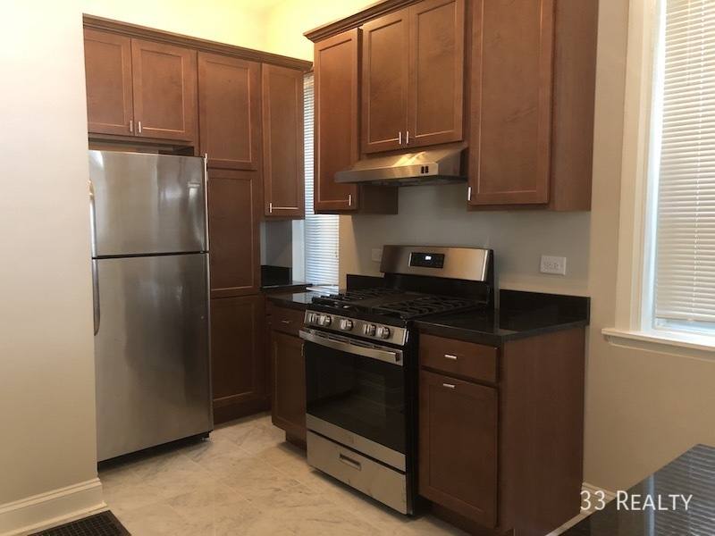 Apartment for rent at 2626 N Wilton Ave #1, Chicago, IL 60614