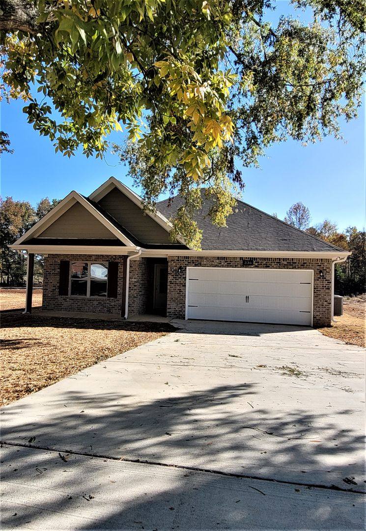 House for rent at 336 Shady Lane, Hazel Green, AL 35750