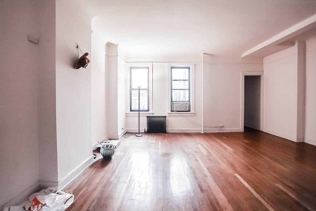 Townhouse for rent at 11 E 80th St #5A, New York, NY 10075