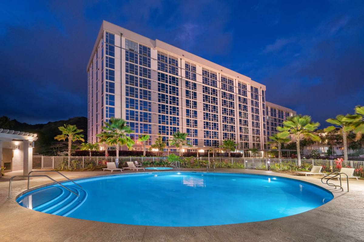 Apartment for rent at 7000 Hawaii Kai Dr, Honolulu, HI 96825