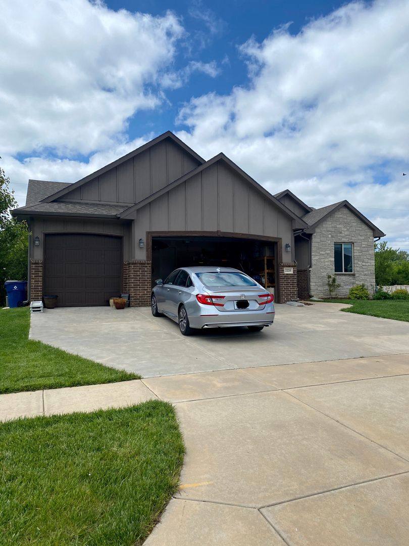 House for rent at 2225 E Birchwood Court, Derby, KS 67037