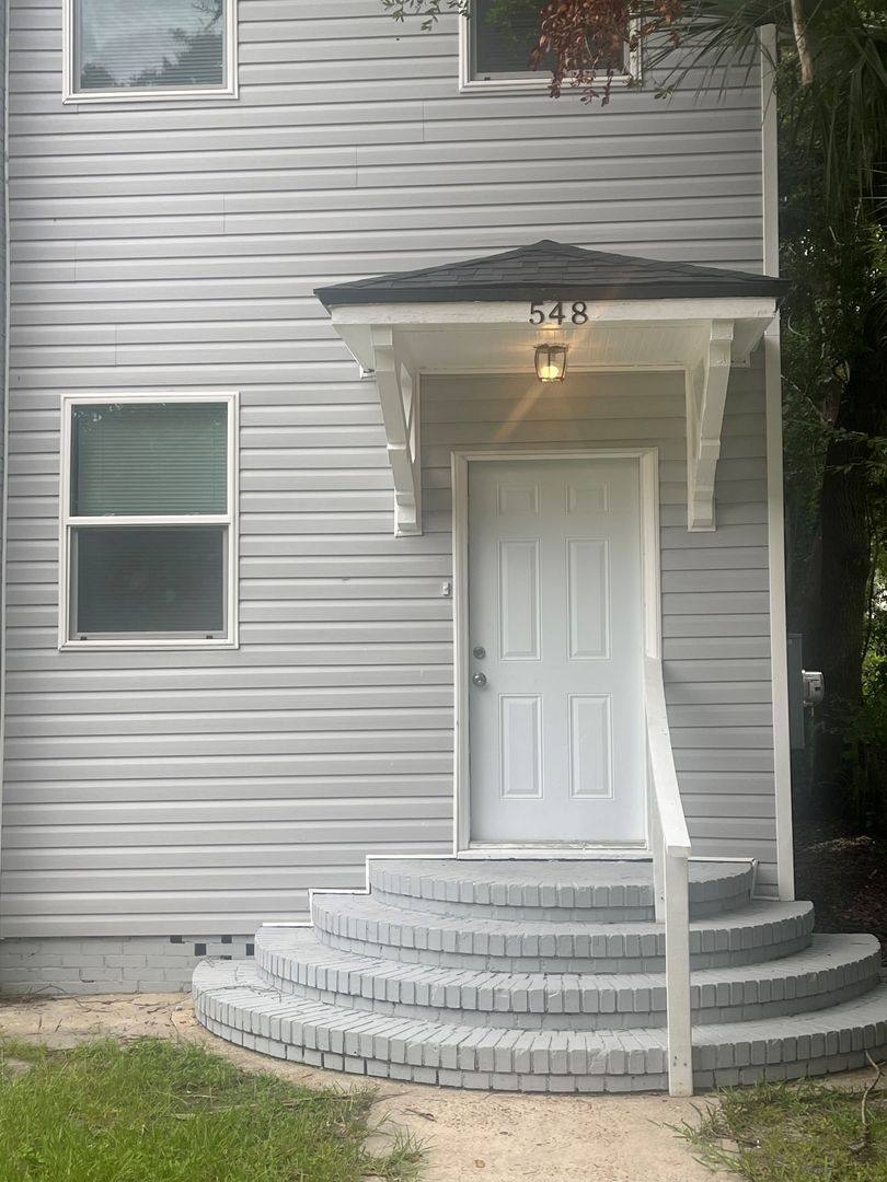 Apartment for rent at 546 W 25th St, Jacksonville, FL 32206