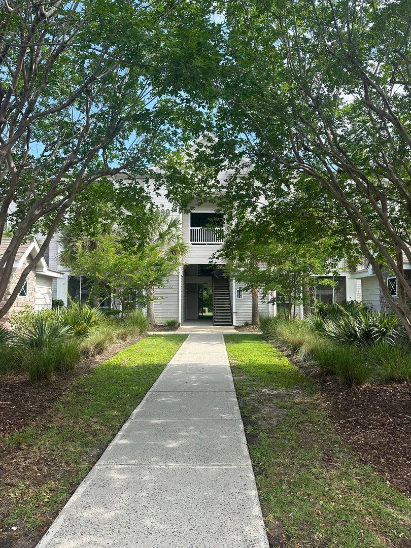Condo for rent at 1300 Park W Blvd, Mount Pleasant, SC 29466