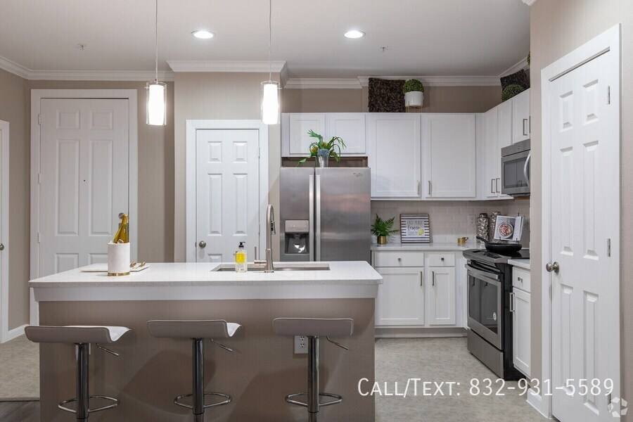 Apartment for rent at 2235 Timberloch Place #BTC2, Spring, TX 77380