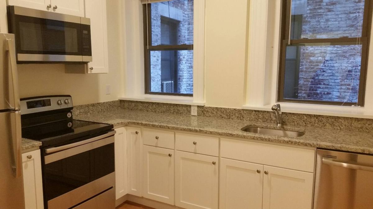 Apartment for rent at 1476 Beacon St #8, Brookline, MA 02446