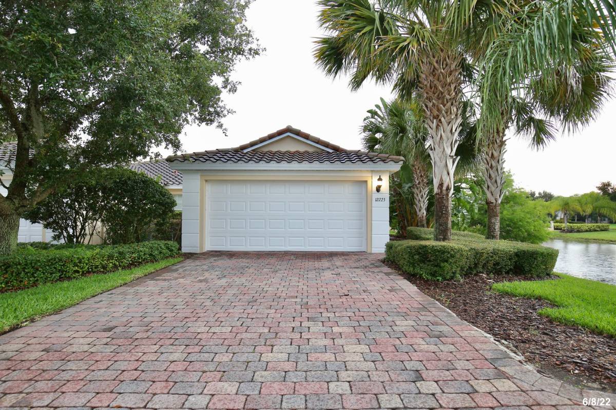 House for rent at 12223 Pescara Lane, Orlando, FL 32827
