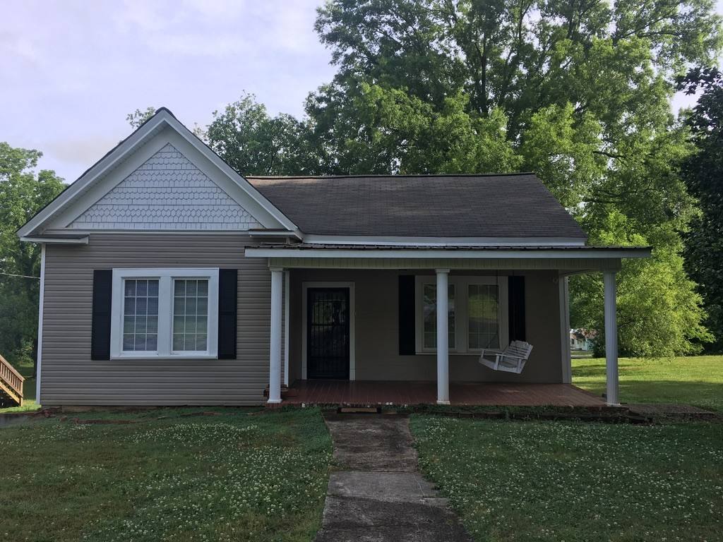 House for rent at 312 Clinton St, Jacksonville, AL 36265