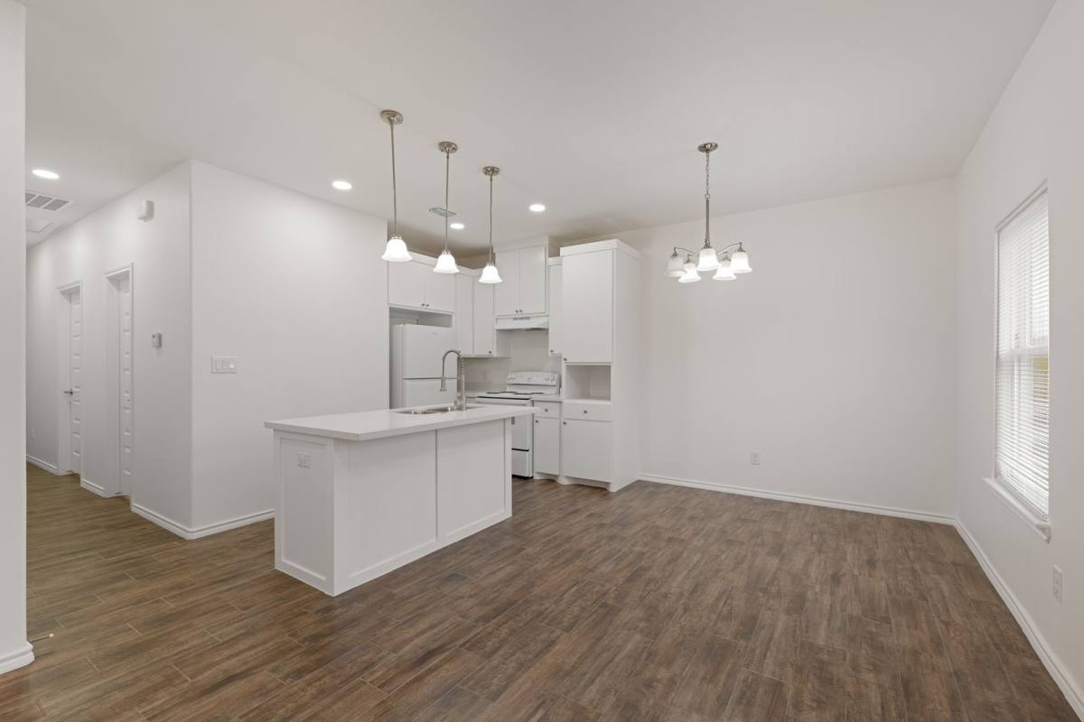 Apartment for rent at 2323 N Valley Circle, La Feria, TX 78559