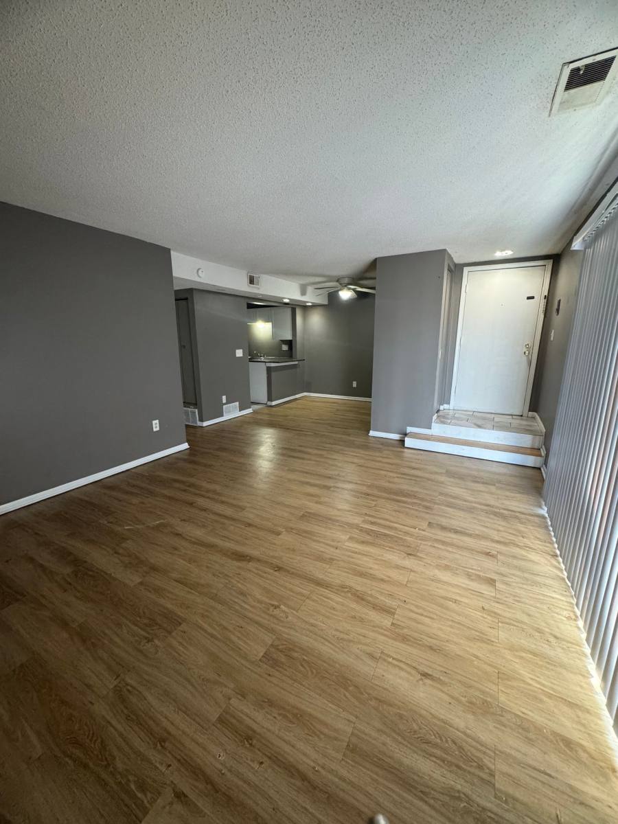 Apartment for rent at 2803 New Jersey Ave, Kansas City, KS 66102