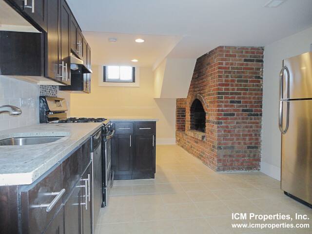 Apartment for rent at 2519 N Lincoln Ave #D1, Chicago, IL 60614