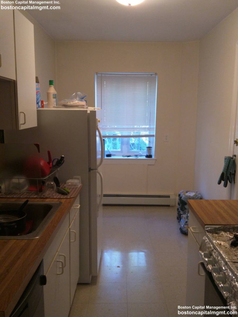 Apartment for rent at 8 Mount Ida #5, Newton, MA 02458