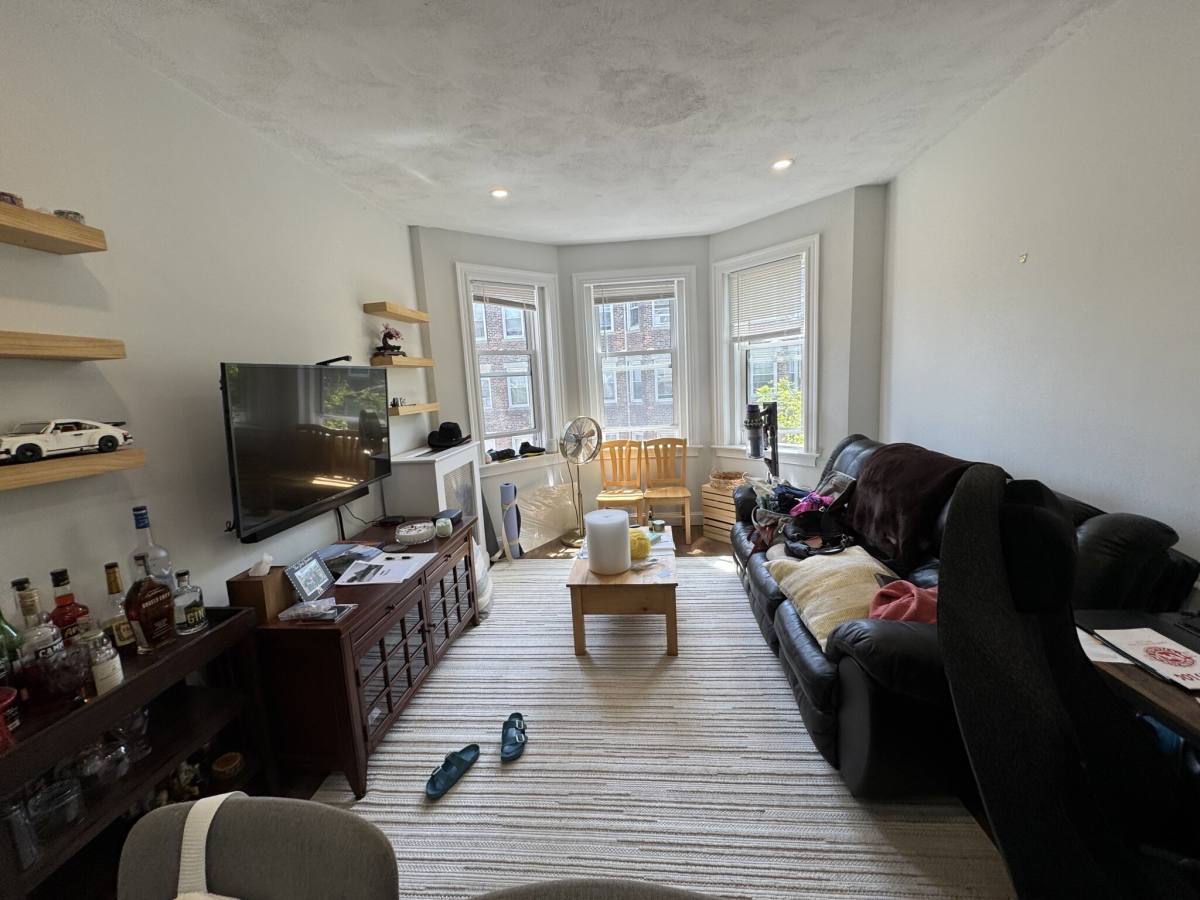 Apartment for rent at 124 Peterborough St #15, Boston, MA 02215