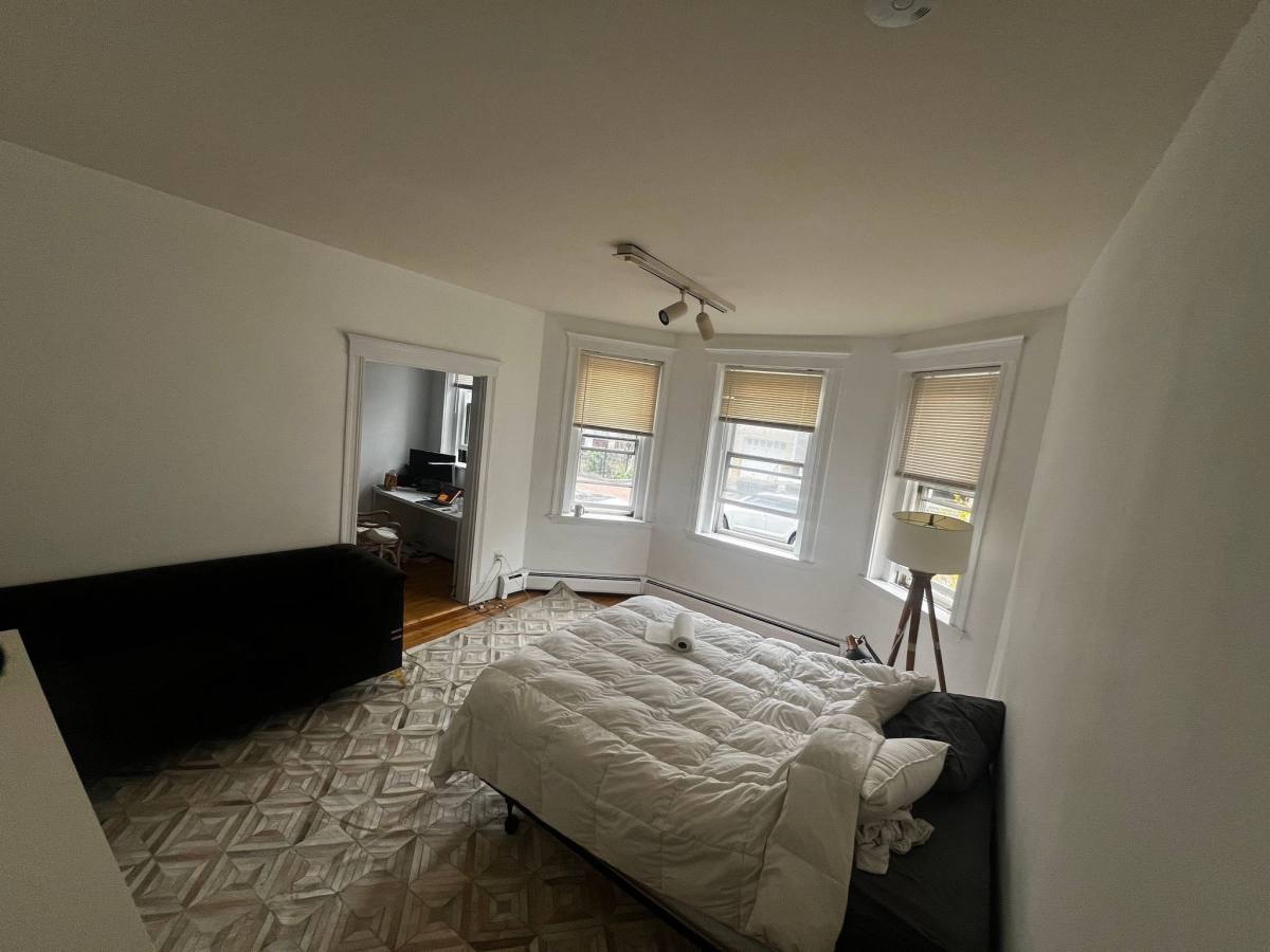 Apartment for rent at 315 Harvard St #1, Cambridge, MA 02139