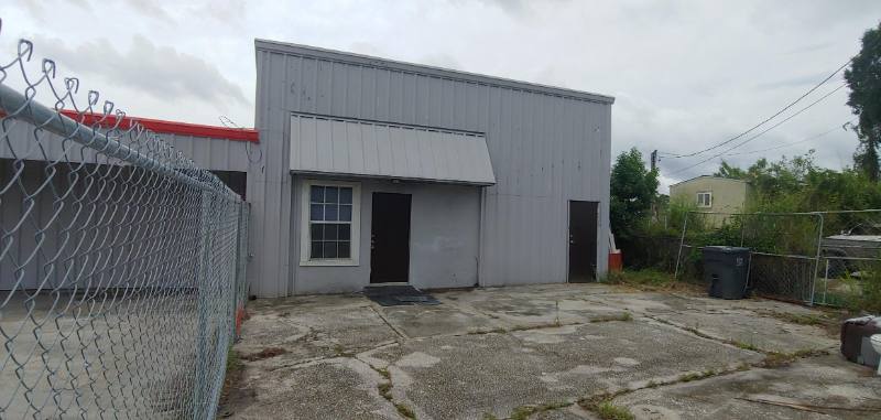 Apartment for rent at 8008 E Broadway Ave, Tampa, FL 33619