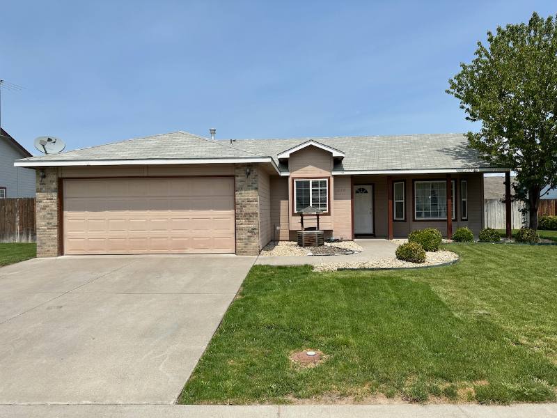 House for rent at 270 E 15th N, Mountain Home, ID 83647