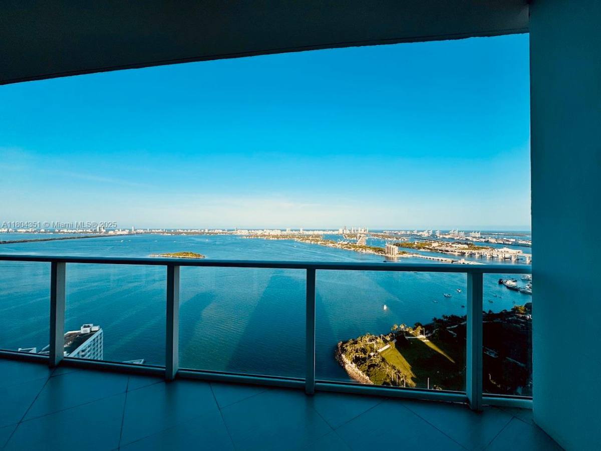 House for rent at 2020 N Bayshore Dr #3706, Miami, FL 33137
