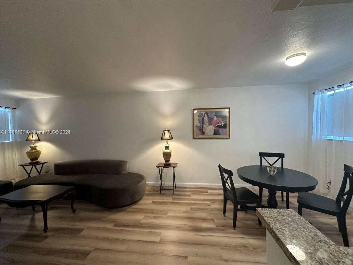 Apartment for rent at 12101 Griffing Blvd #1, Miami, FL 33161
