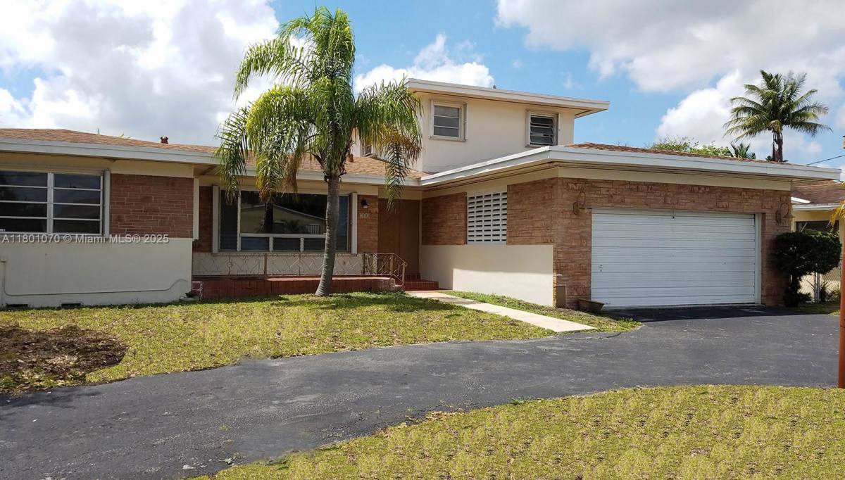 Apartment for rent at 703 NW 6th St #A, Hallandale, FL 33009