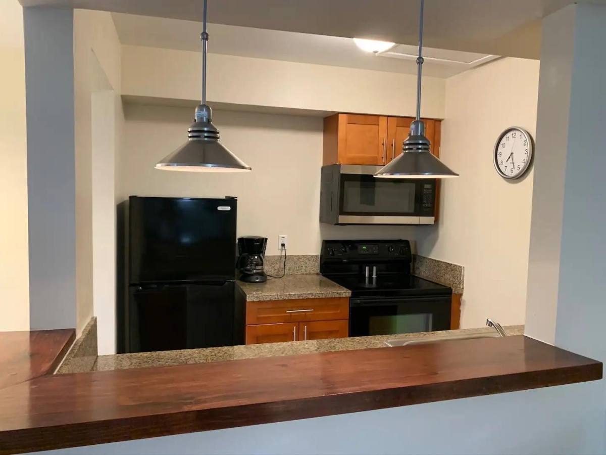 Apartment for rent at 3226 NE 12th St, Pompano Beach, FL 33062