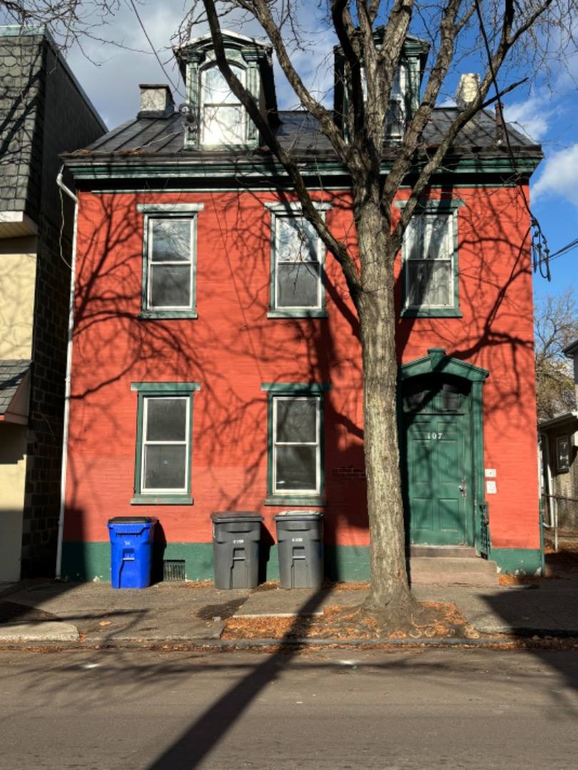 Apartment for rent at 107 King St #1, Pottstown, PA 19464
