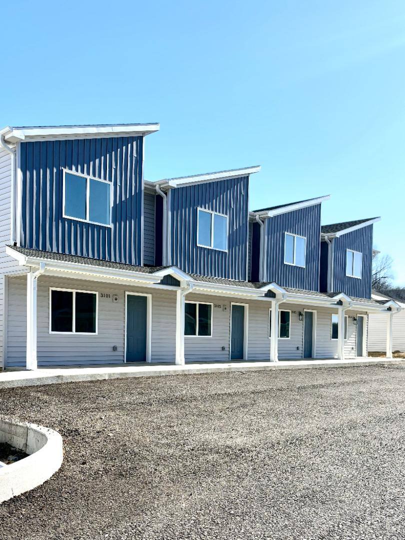 Townhouse for rent at 5534 Cairo Rd #1101, Paducah, KY 42001