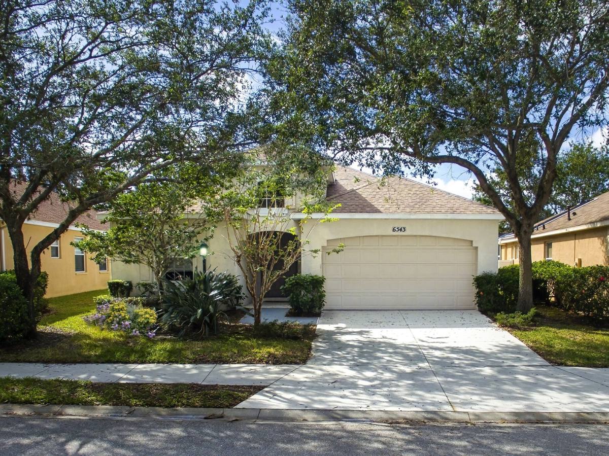 House for rent at 6543 Blue Grosbeak Circle, Bradenton, FL 34202