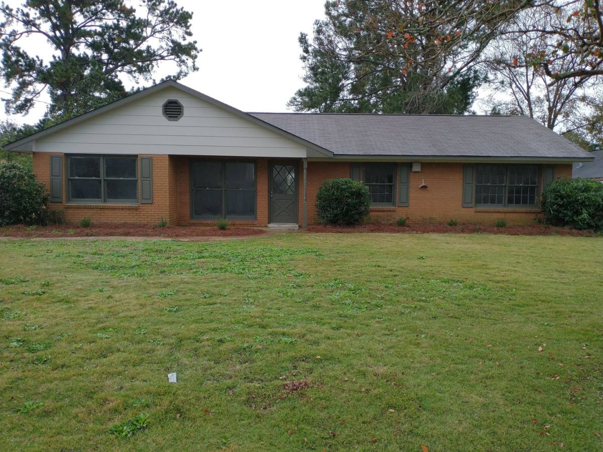 House for rent at 3708 Montrose Dr, Columbus, GA 31906