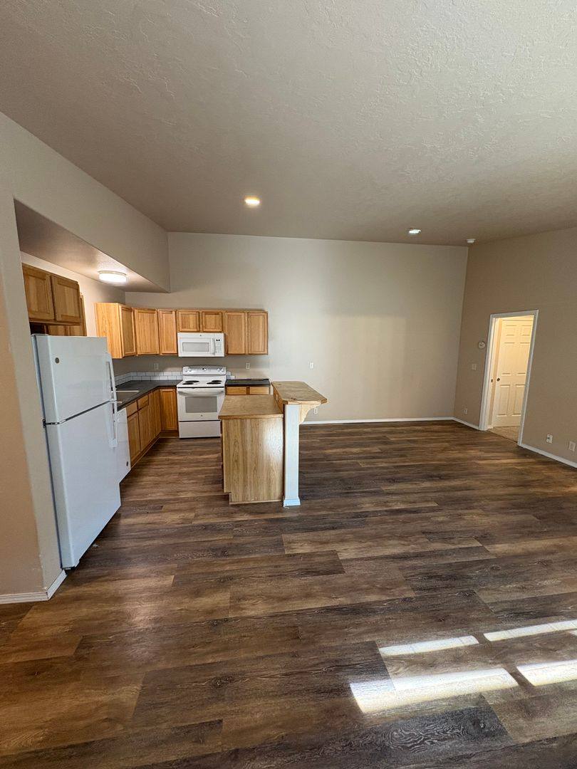 House for rent at 16698 Shawpine Court, La Pine, OR 97739