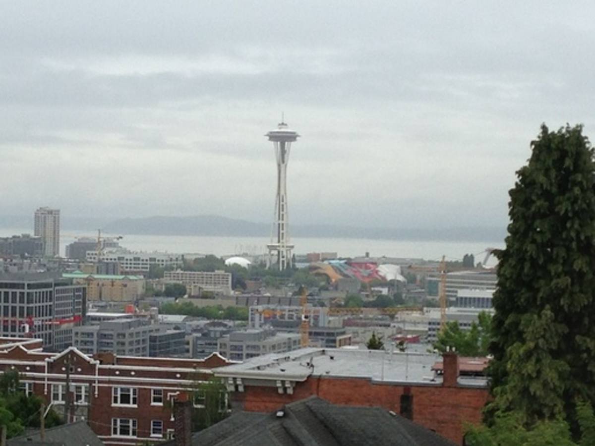Apartment for rent at 717 Belmont Ave E, Seattle, WA 98102