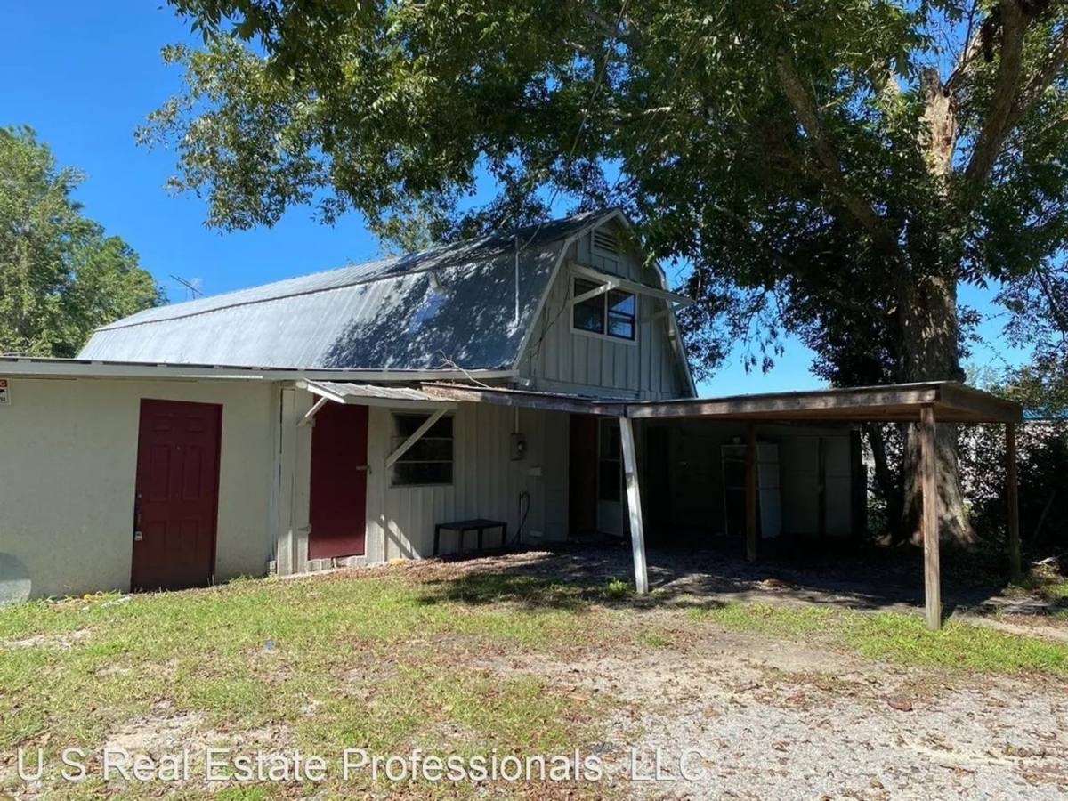 Condo for rent at 92 Quarter Moon Loop NE, Ludowici, GA 31316