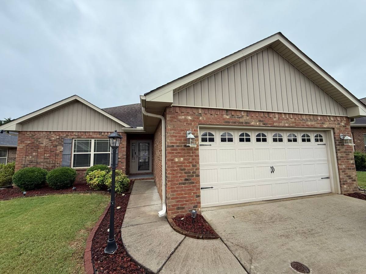 House for rent at 24638 Rolling Vista Dr, Athens, AL 35613