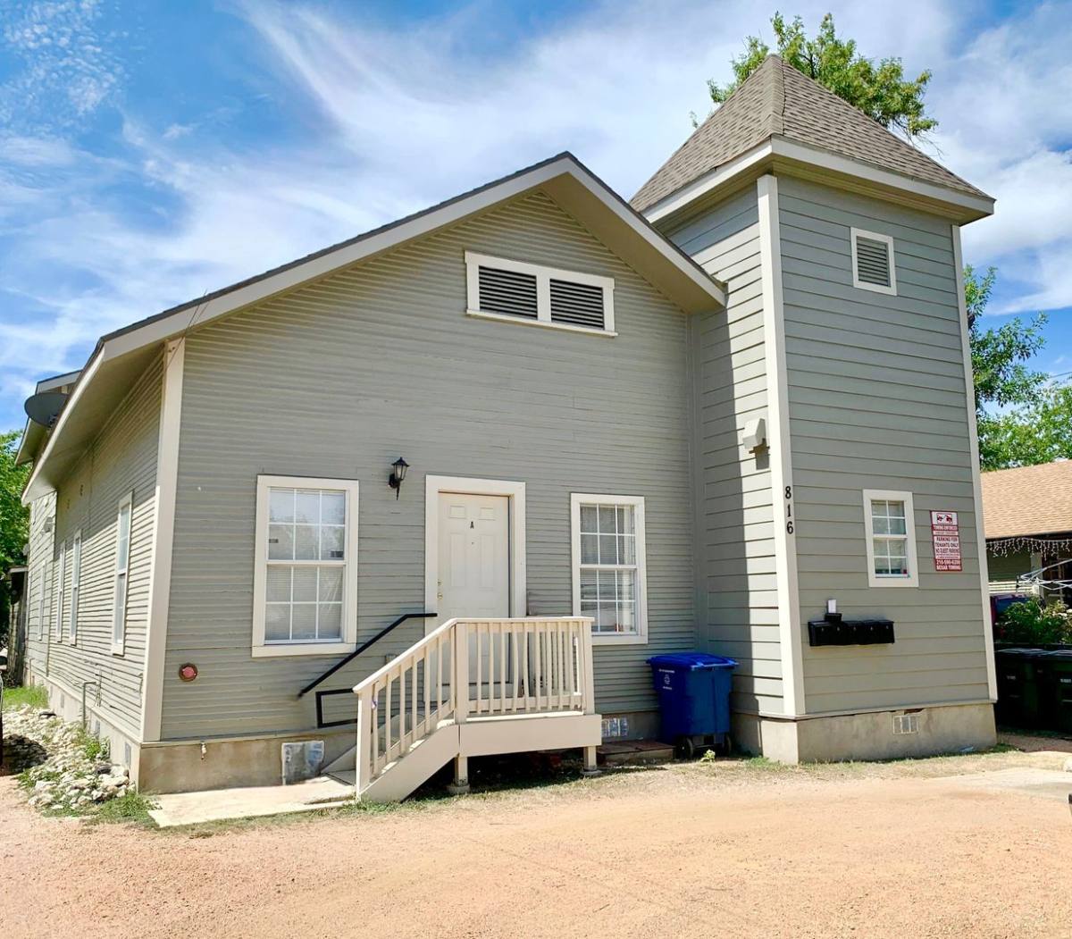 Apartment for rent at 816 Rivas St, San Antonio, TX 78207