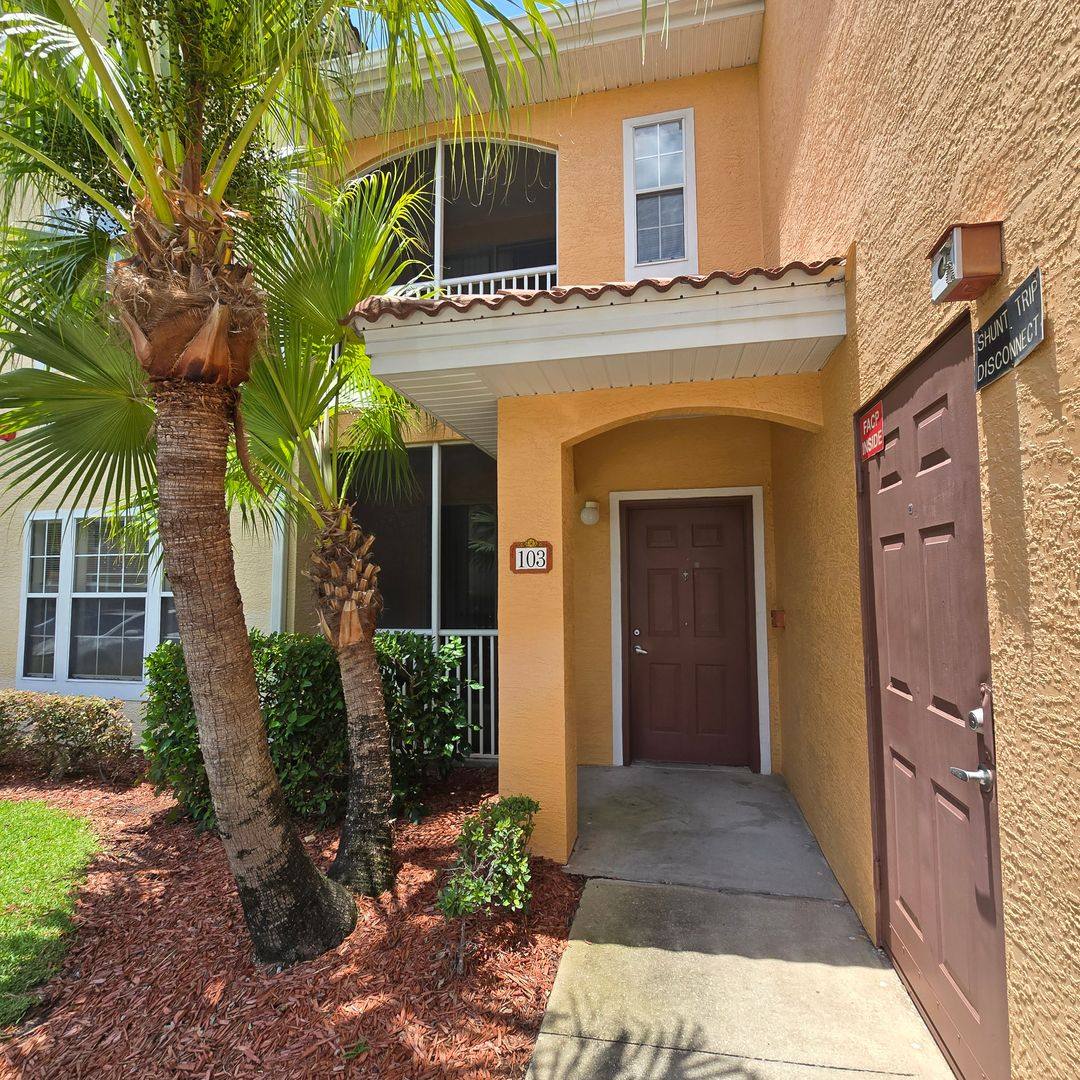 Condo for rent at 12020 Villanova Dr, Orlando, FL 32837