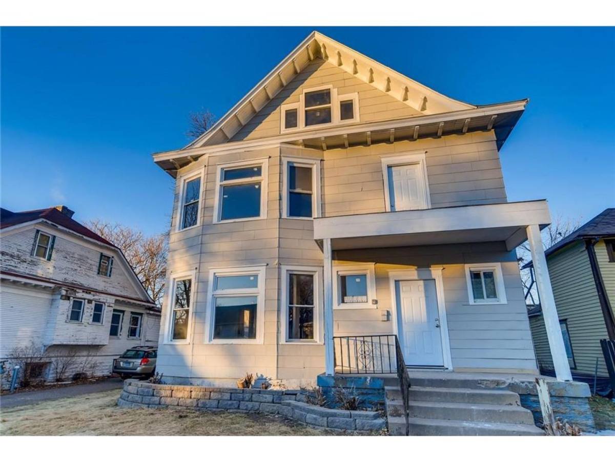 Apartment for rent at 1414 Golden Valley Rd, Minneapolis, MN 55411