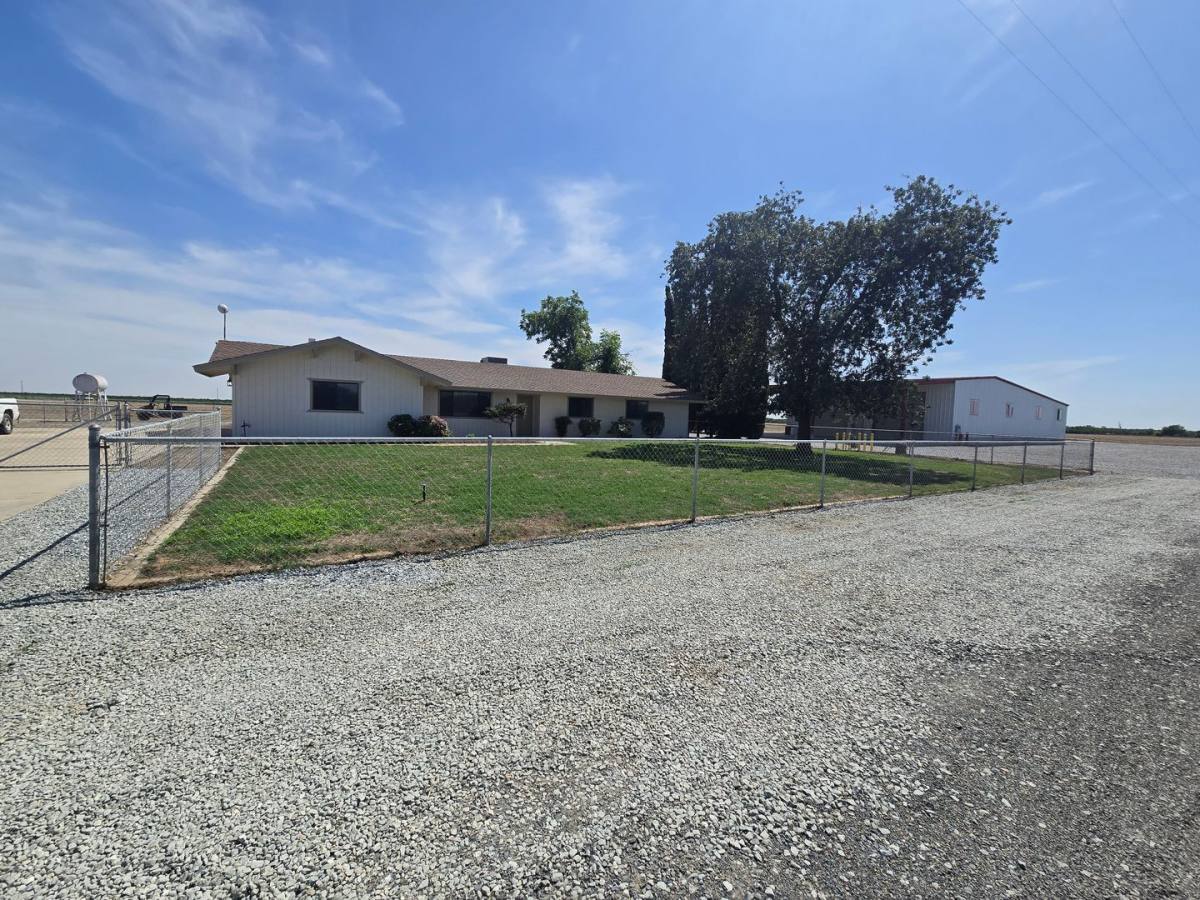 House for rent at 6695 Kent Ave, Hanford, CA 93230