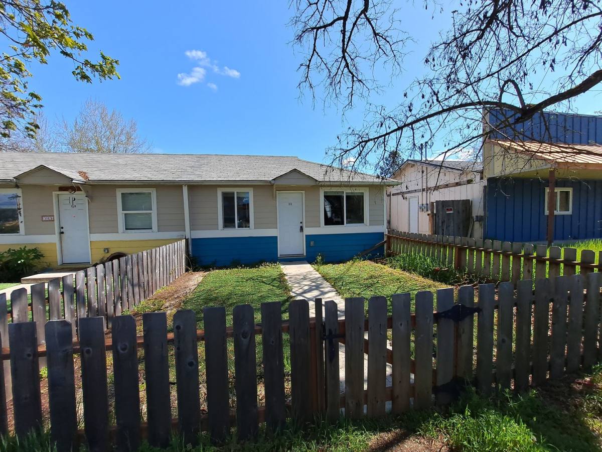 Apartment for rent at 111-119 Peach St, Merlin, OR 97532