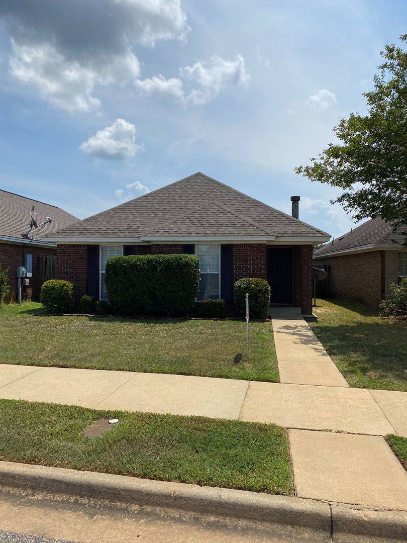 House for rent at 8812 Jamac Lane, Montgomery, AL 36117