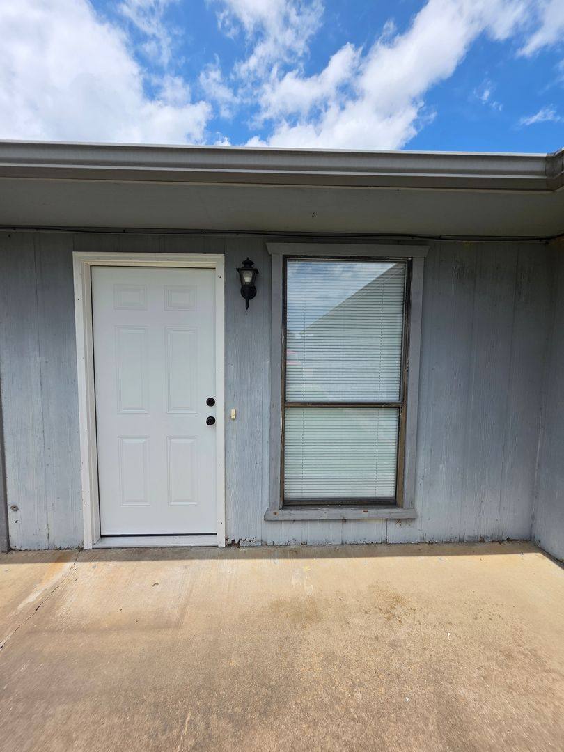 Apartment for rent at 1209 S Frankfort A, Russellville, AR 72801