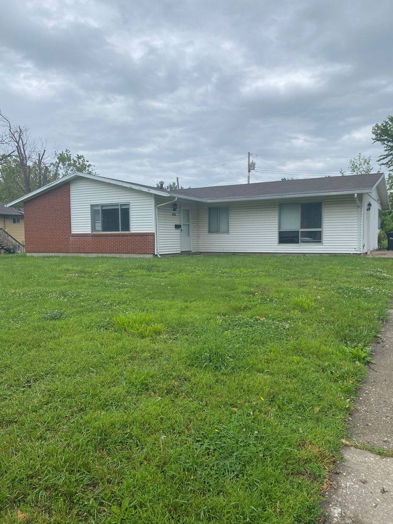 Apartment for rent at 3504-3506 Springhill Rd, Columbia, MO 65202