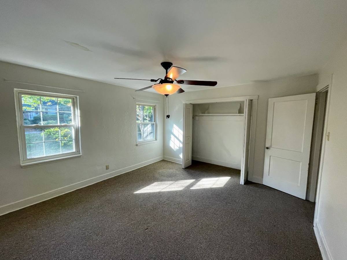 House for rent at 490 McCully St, Pittsburgh, PA 15216