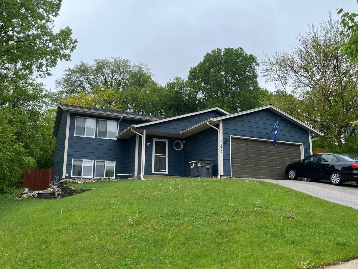 House for rent at 1810 Erin Lane, Waukesha, WI 53188
