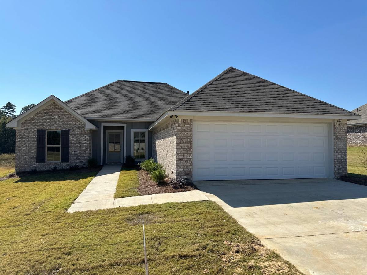 House for rent at 607 Westfield Dr, Pearl, MS 39208