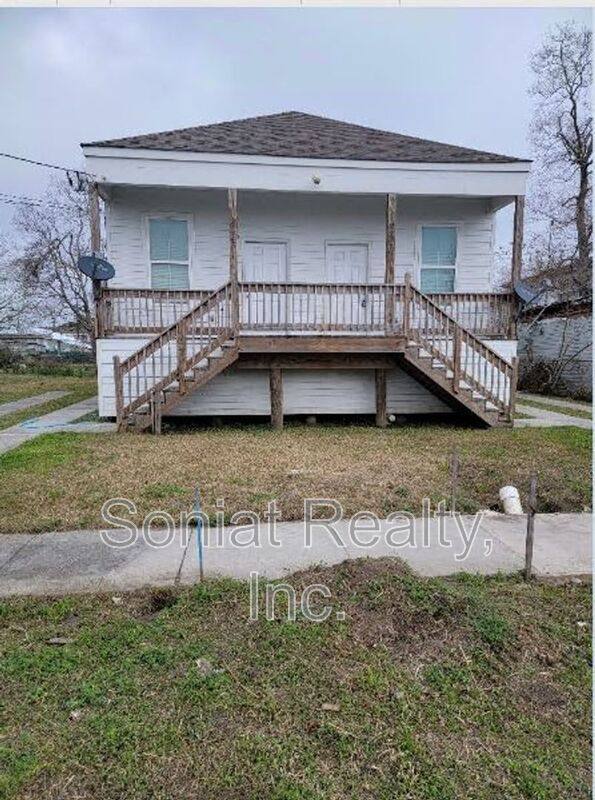 Apartment for rent at 2325 Abundance St, New Orleans, LA 70122