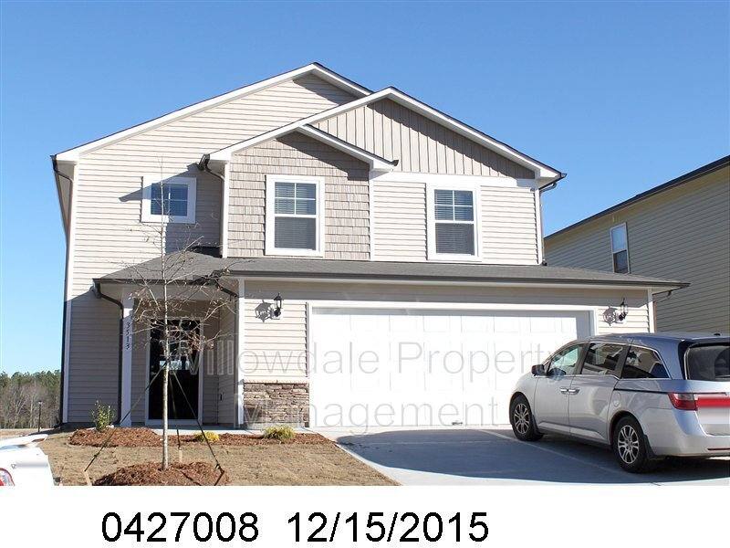 House for rent at 3513 Althorp Dr, Raleigh, NC 27616