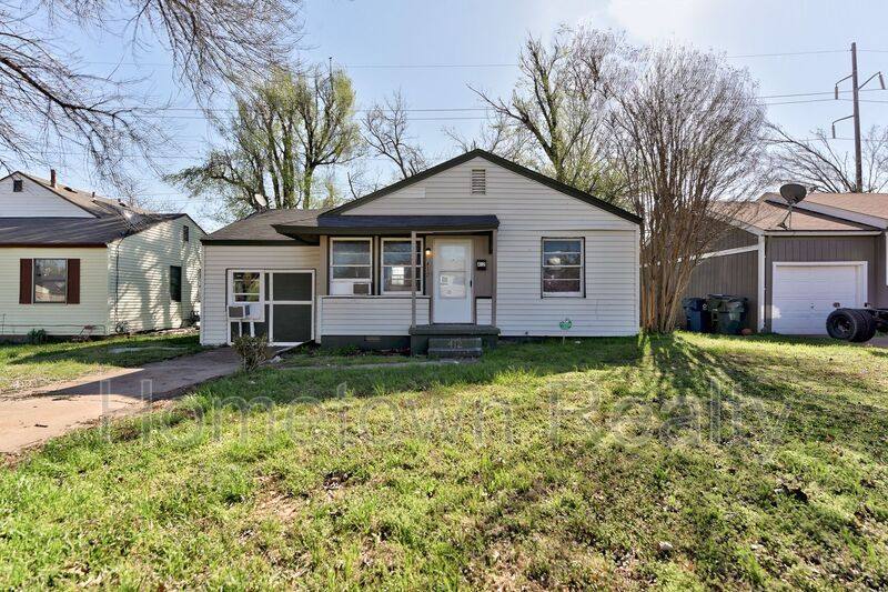 House for rent at 412 Monroney Dr, Oklahoma City, OK 73110